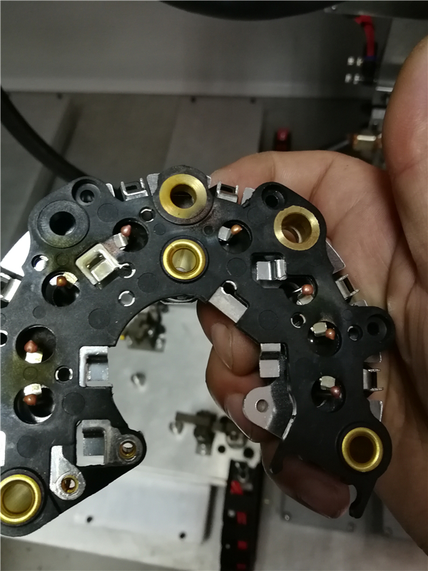 發(fā)電機.jpg