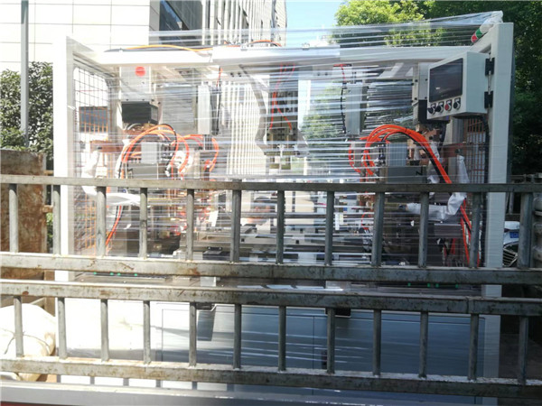 4冰箱總成點焊專機.jpg
